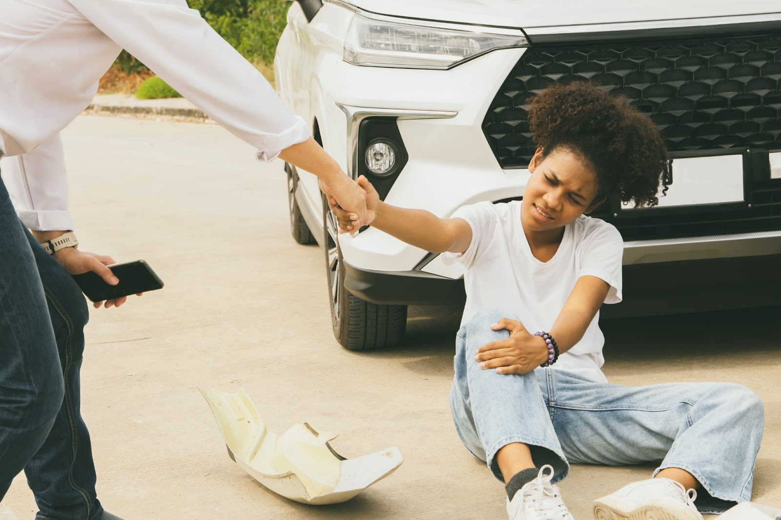 I was Hit By a Car in NC While Walking. How Do I File a Claim? 5 Prioritize Your Safety First