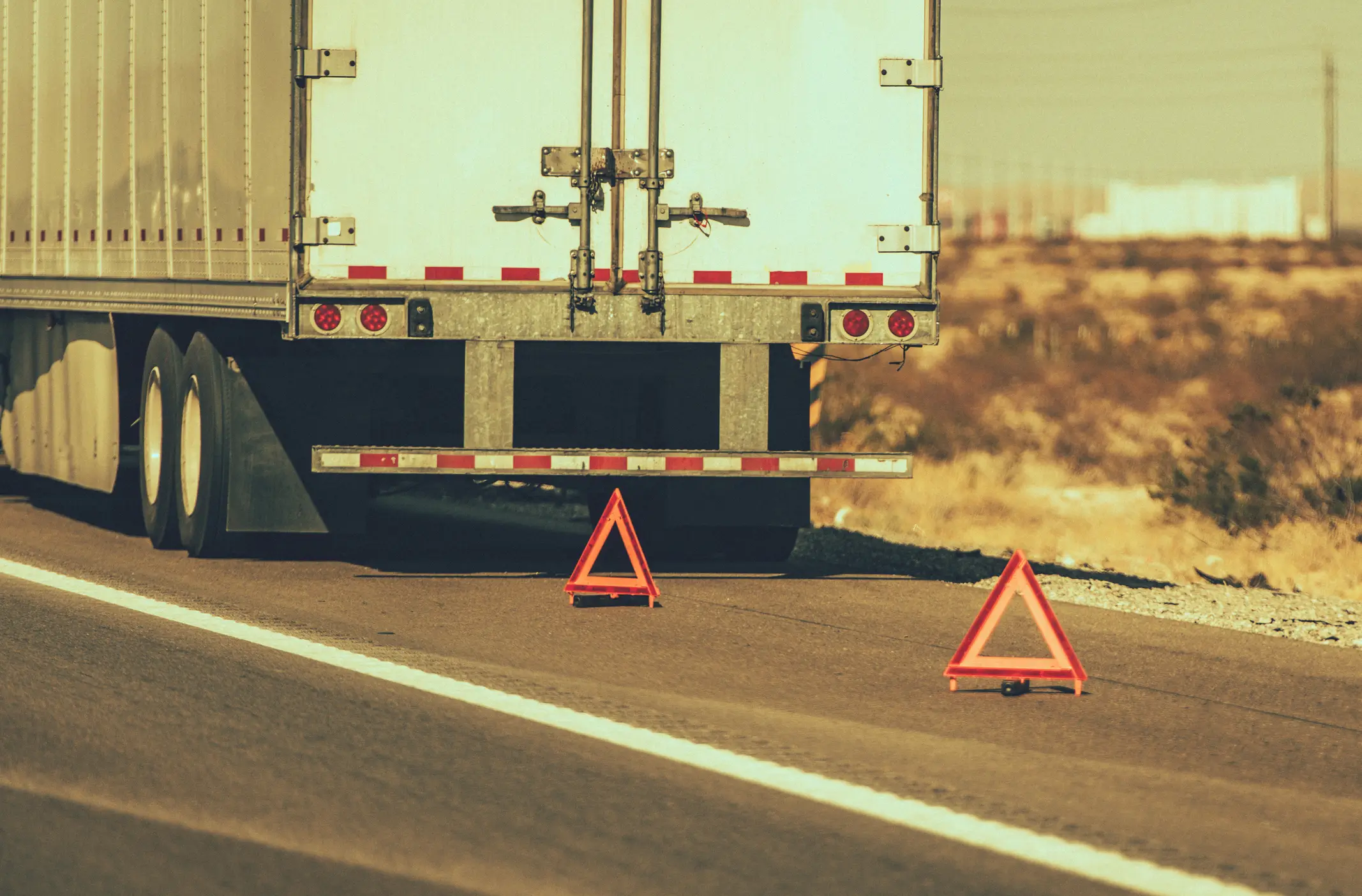 Truck Accident Injury Lawyers Speaks Law Firm | Wilmington, NC, USA | Call (910) 341-7570