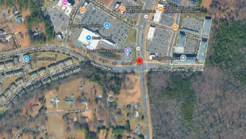 One Dead After Overnight Crash in Southwest Charlotte at Shopton Road West and Steele Creek Road