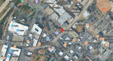 One Dead, Another Injured in Early Morning Crash on Independence Boulevard in Charlotte