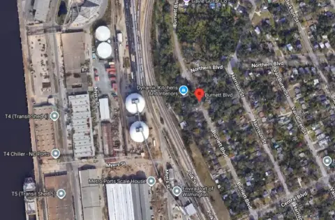Two Fatalities Reported in Wilmington Single-Vehicle Crash Near Burnett Boulevard