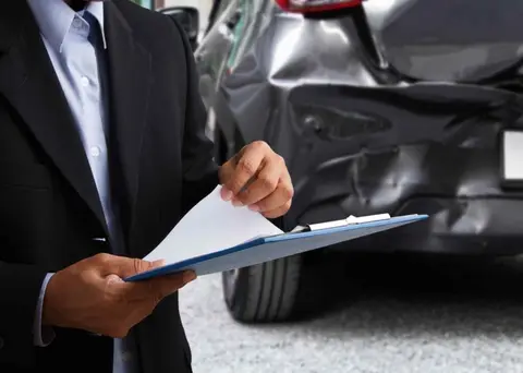 Common Tricks The Insurance Companies Use To Settle Your Car Accident Case For Less