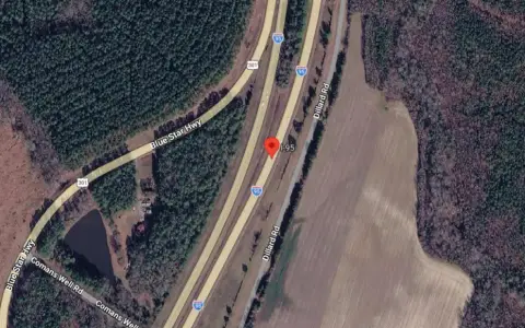 2 Killed in Crash on NC Highway 87 in Cumberland County